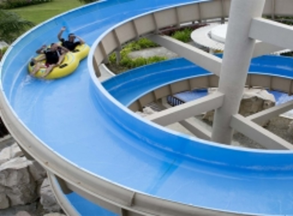 aquaria water park day tour rates 2023