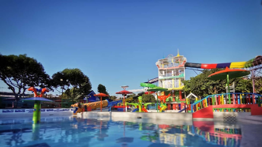 The North Riverside Resort and Leisure Park